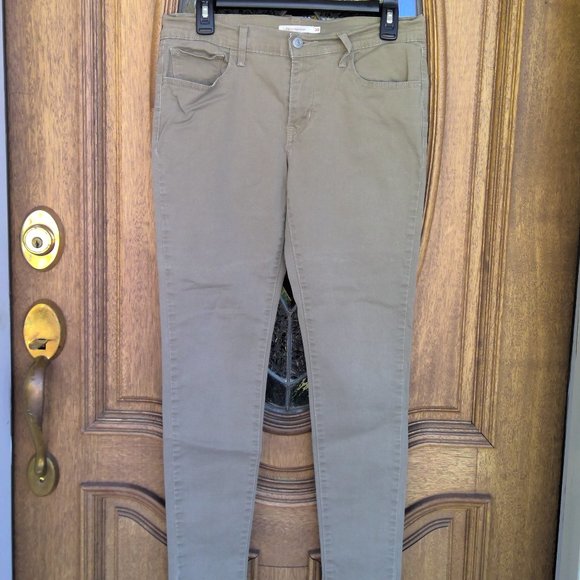 Khaki Levi's